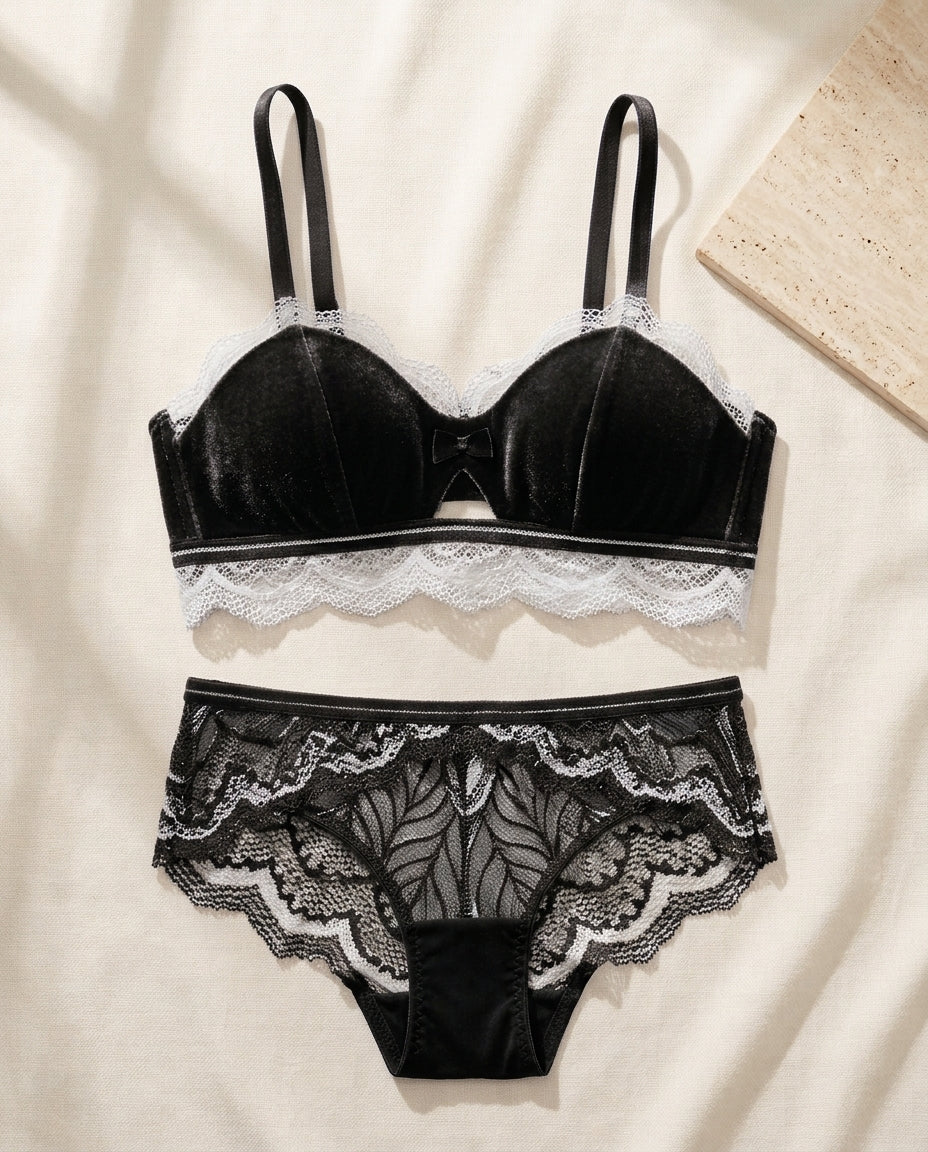 Fancy Light Padded Bra Set